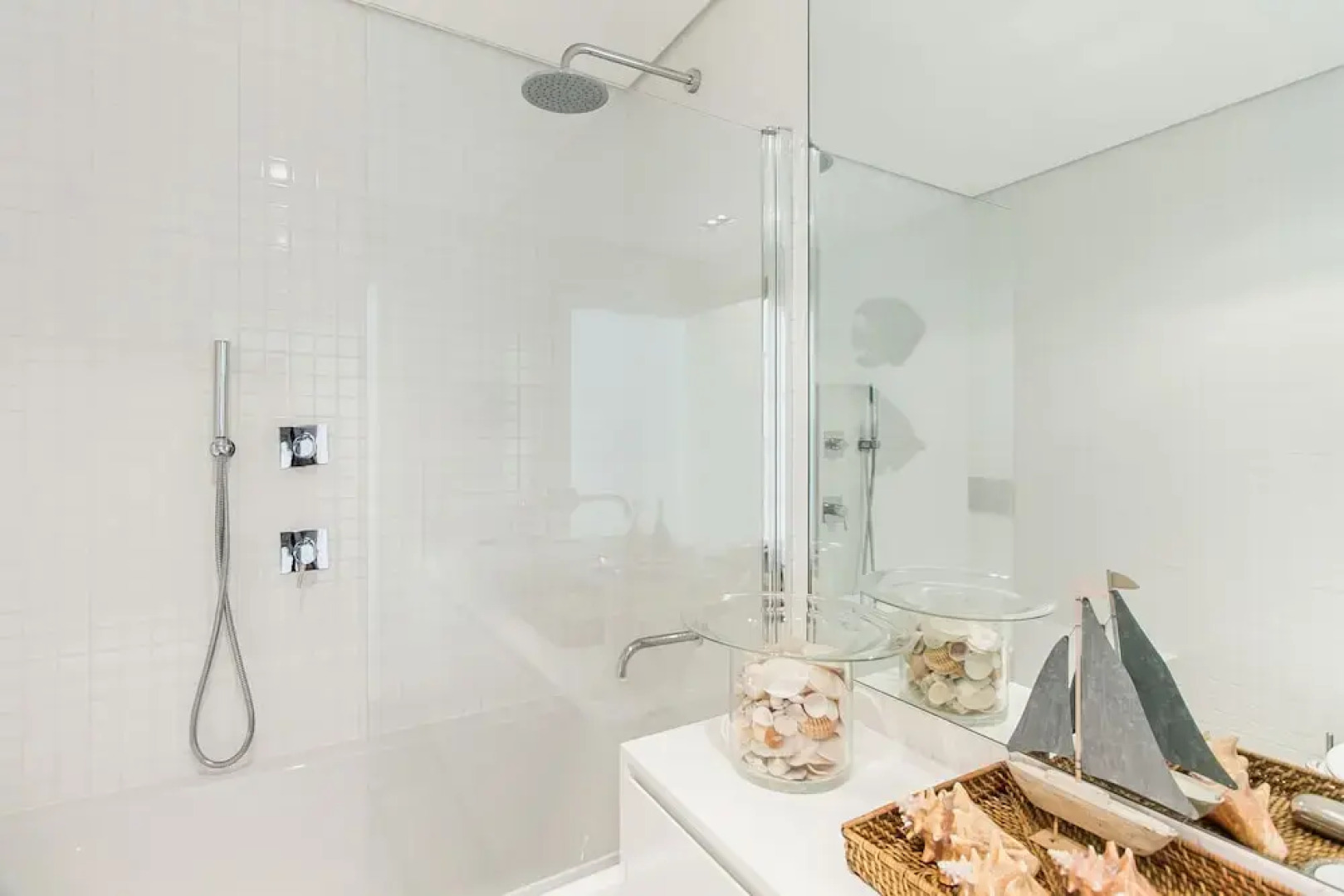 Luxury Beach Experience in Lisbon