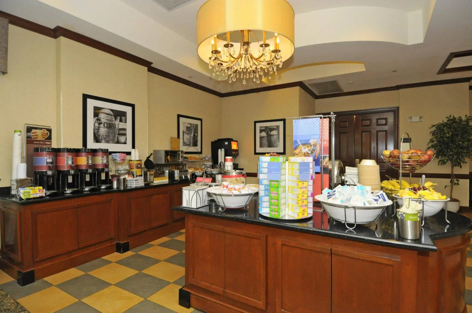 Hampton Inn Alexandria-Old Town/King St. Metro