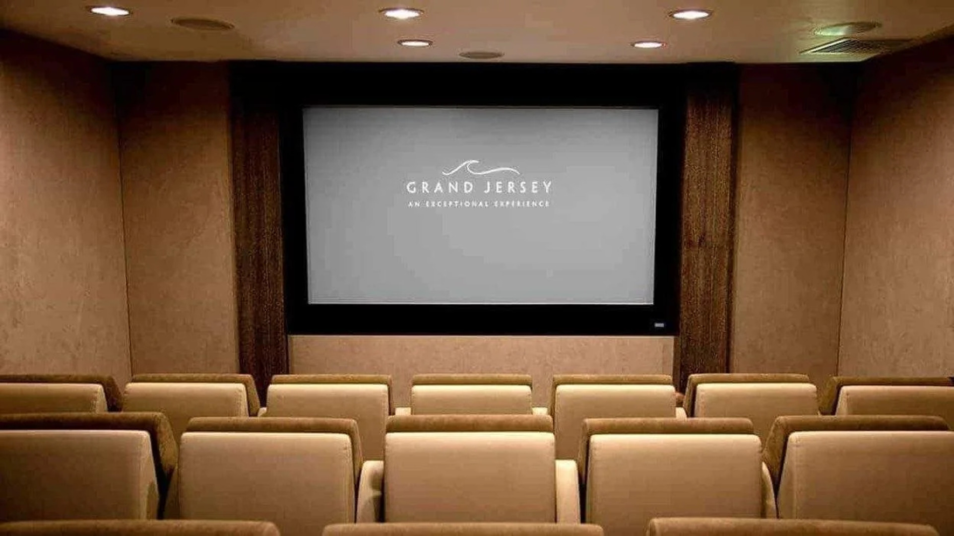 Grand Jersey Hotel & Spa