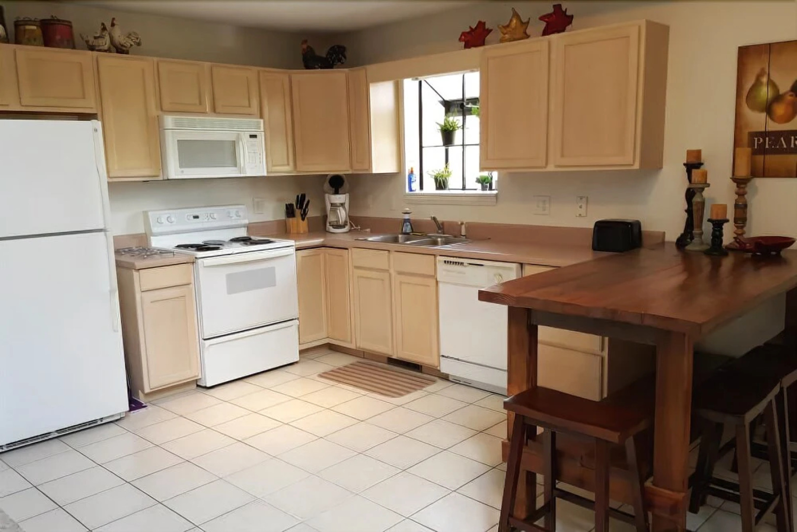 Vacation Homes by Rumbling Bald Resort