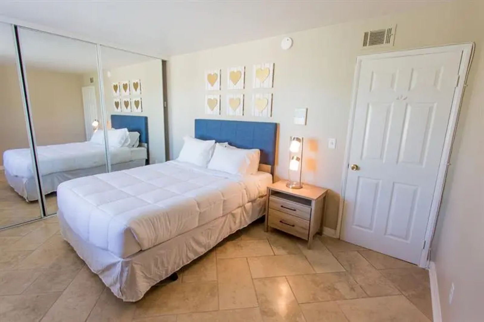 Posh 3Br in Bay Park by Sonder