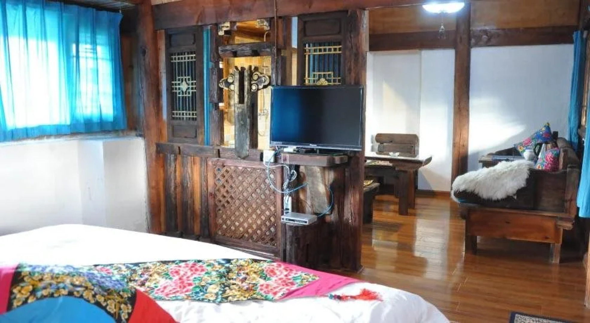 Lijiang Qinglu Courtyard Hotel