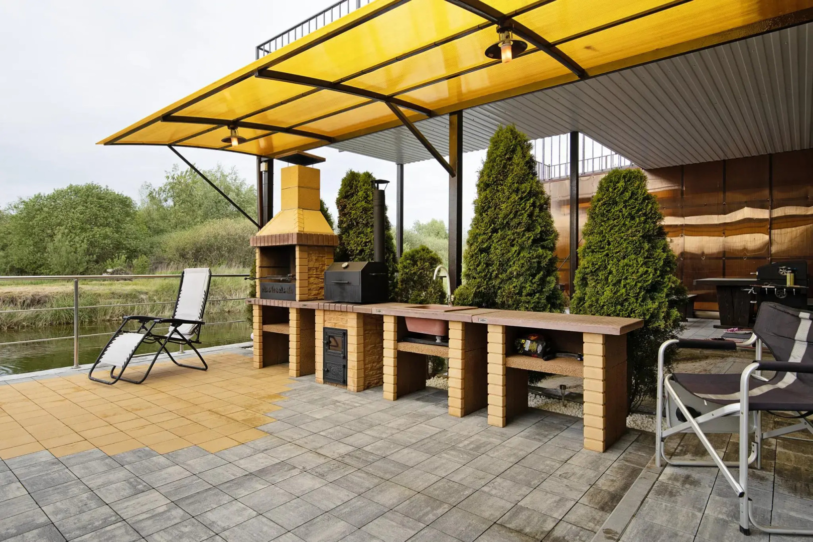 Таунхаус-Эллинг Светлый