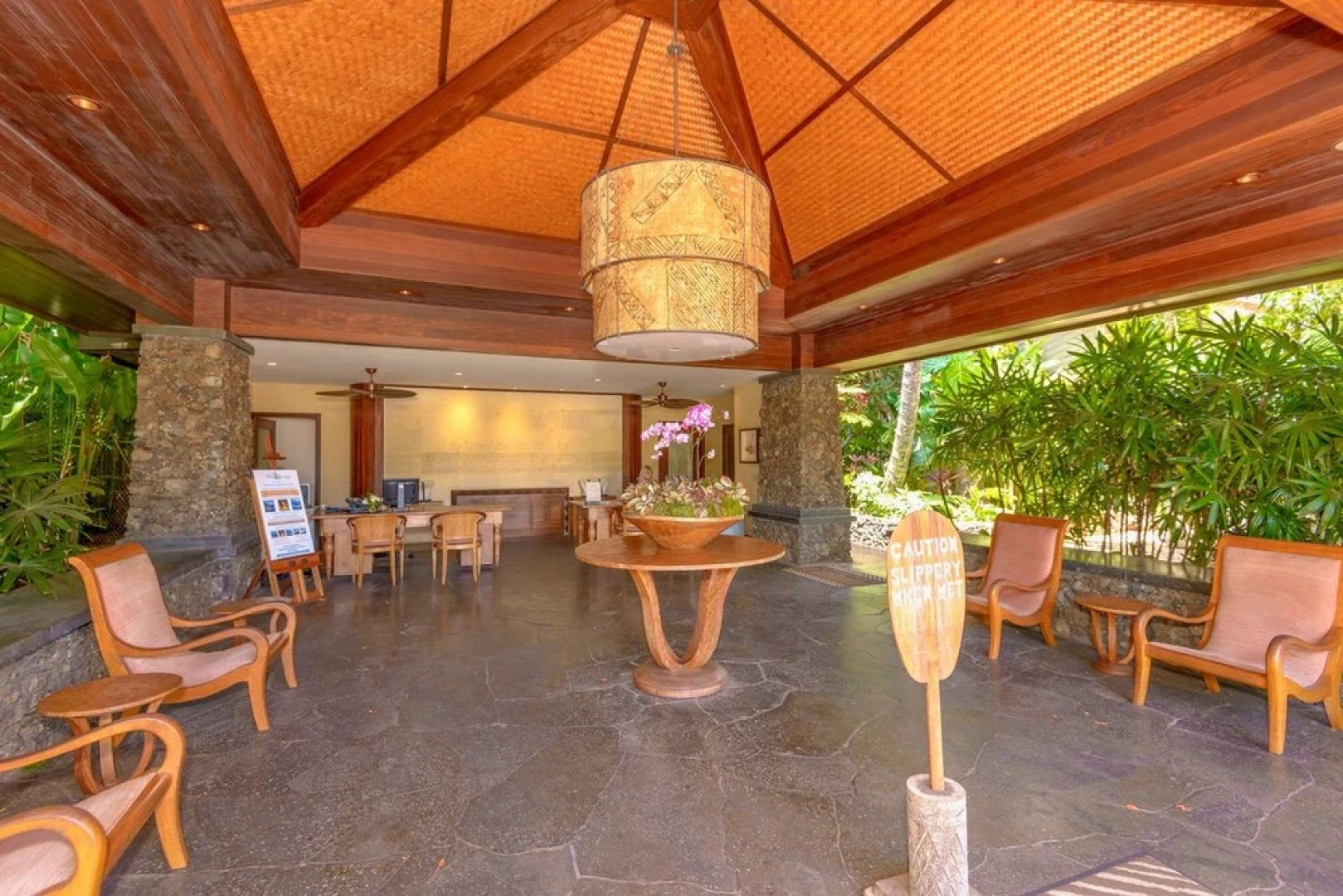 Aina-Nalu B204 - 2Br Condo