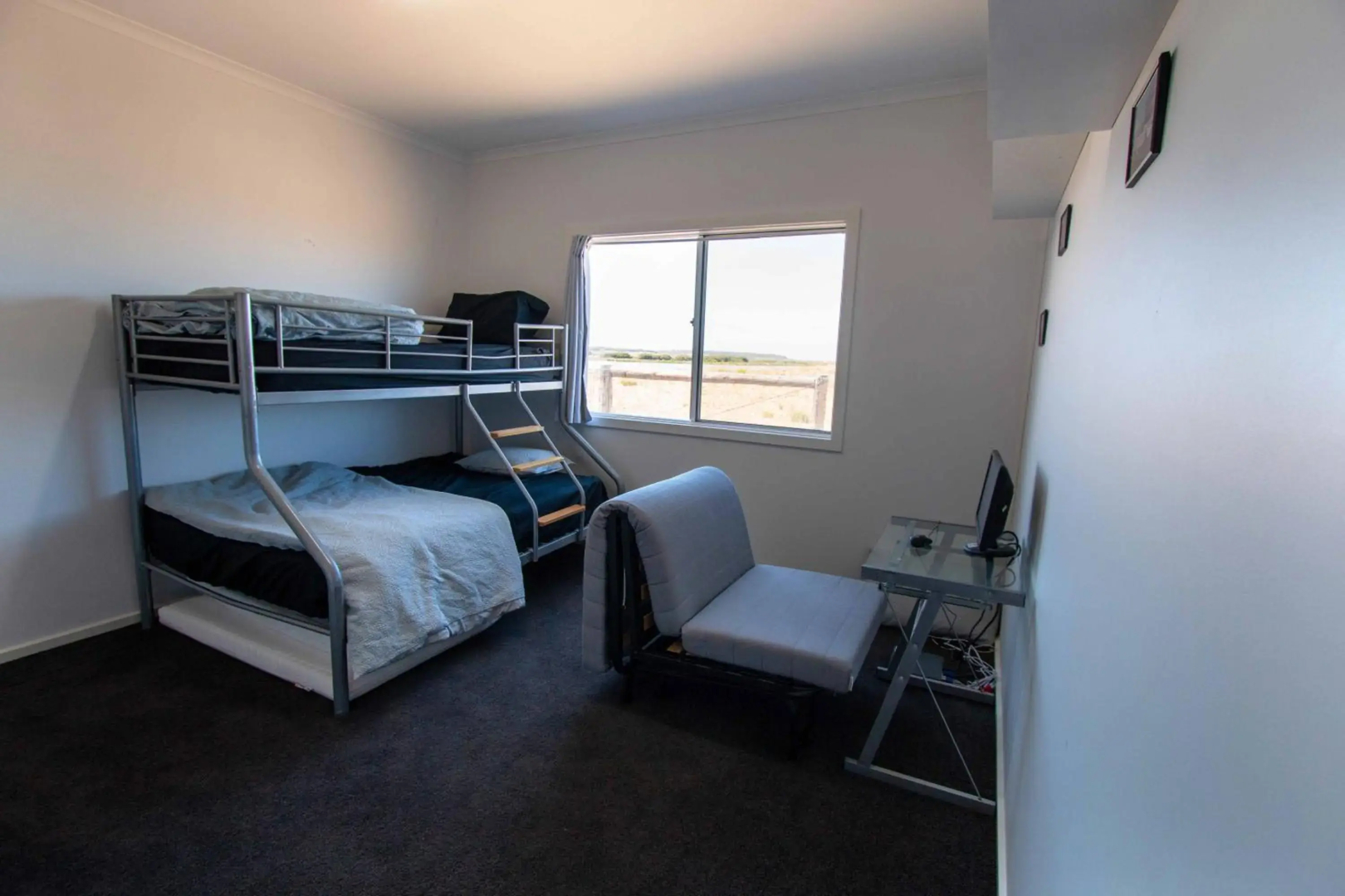 Coorong Island Retreat - Farm Stay at Pet Friendly Property
