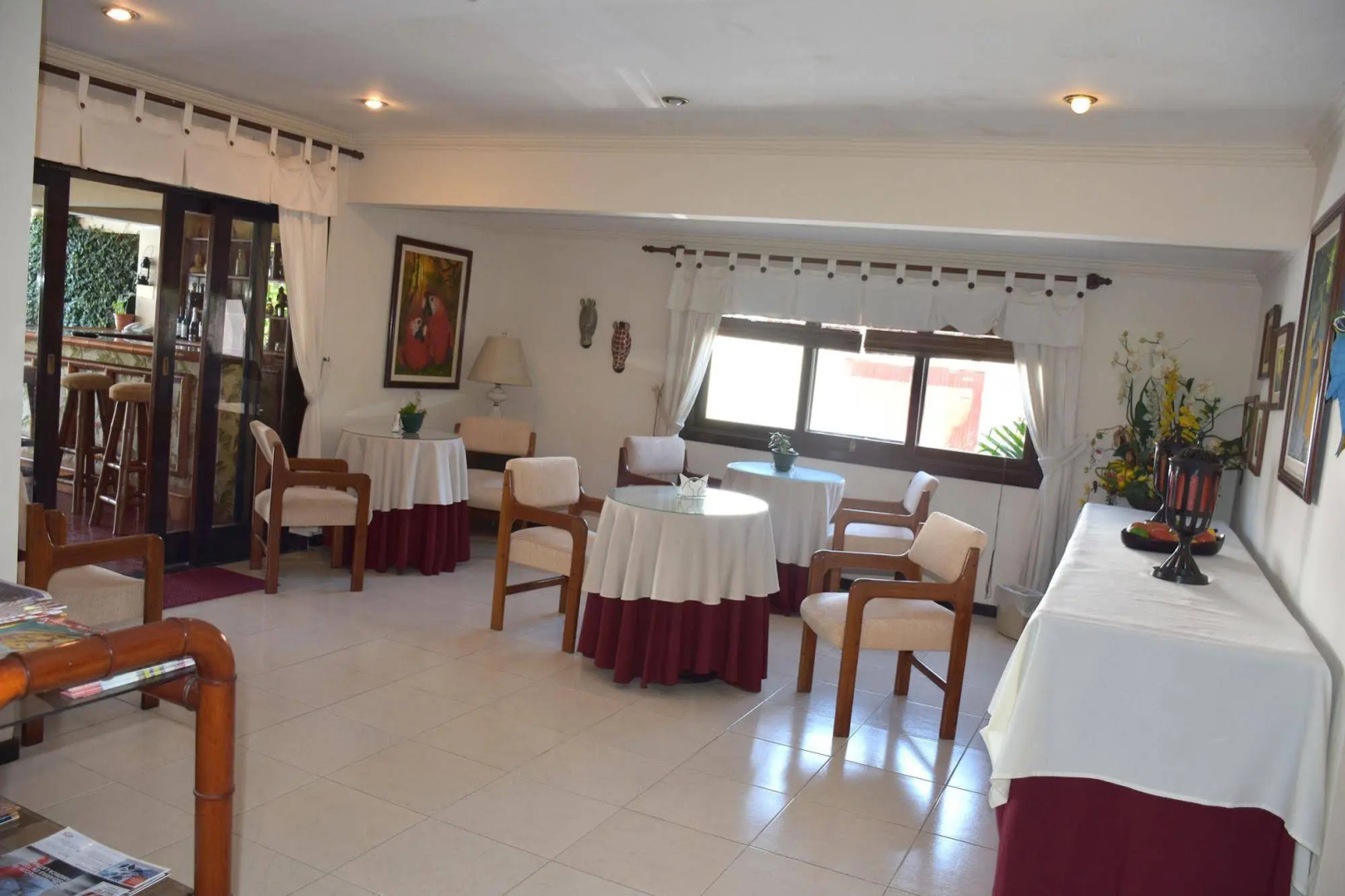 Sirari Suites Hotel