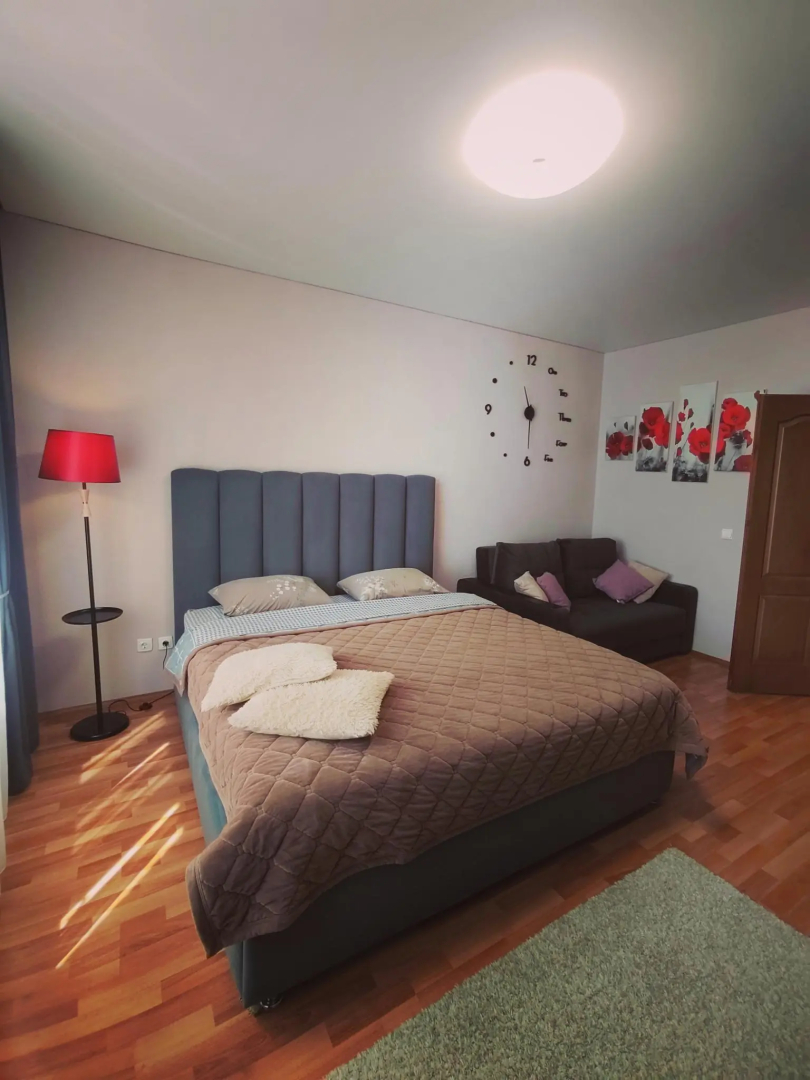 Апартаменты на улице Орденоносцев 4