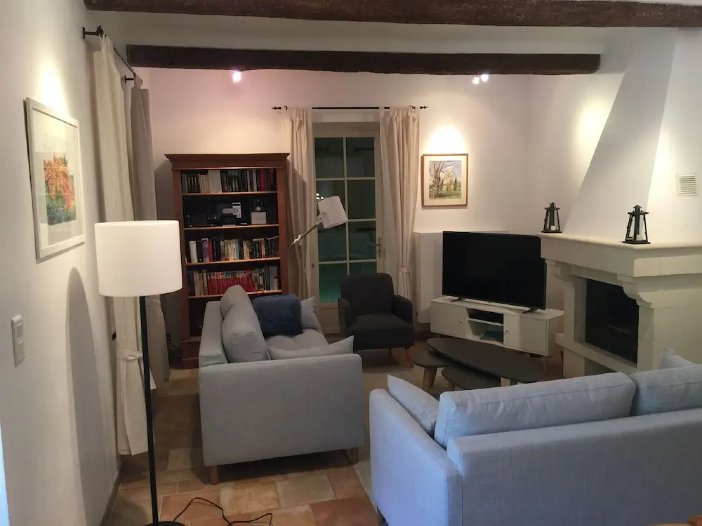 Bastide Casa Mira au domaine d' Esclatesang, 5 ha, Apt, parc du Luberon