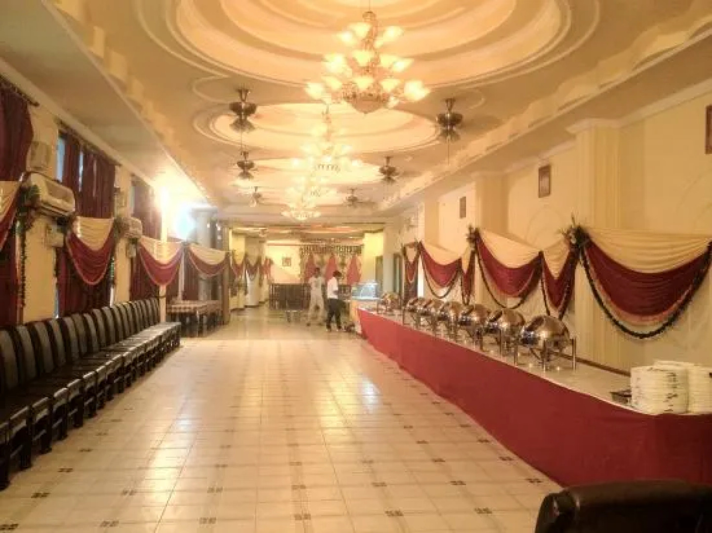 Motel Divine International