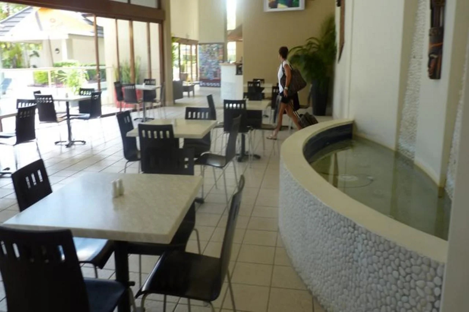 Broadbeach Savannah Hotel & Resort