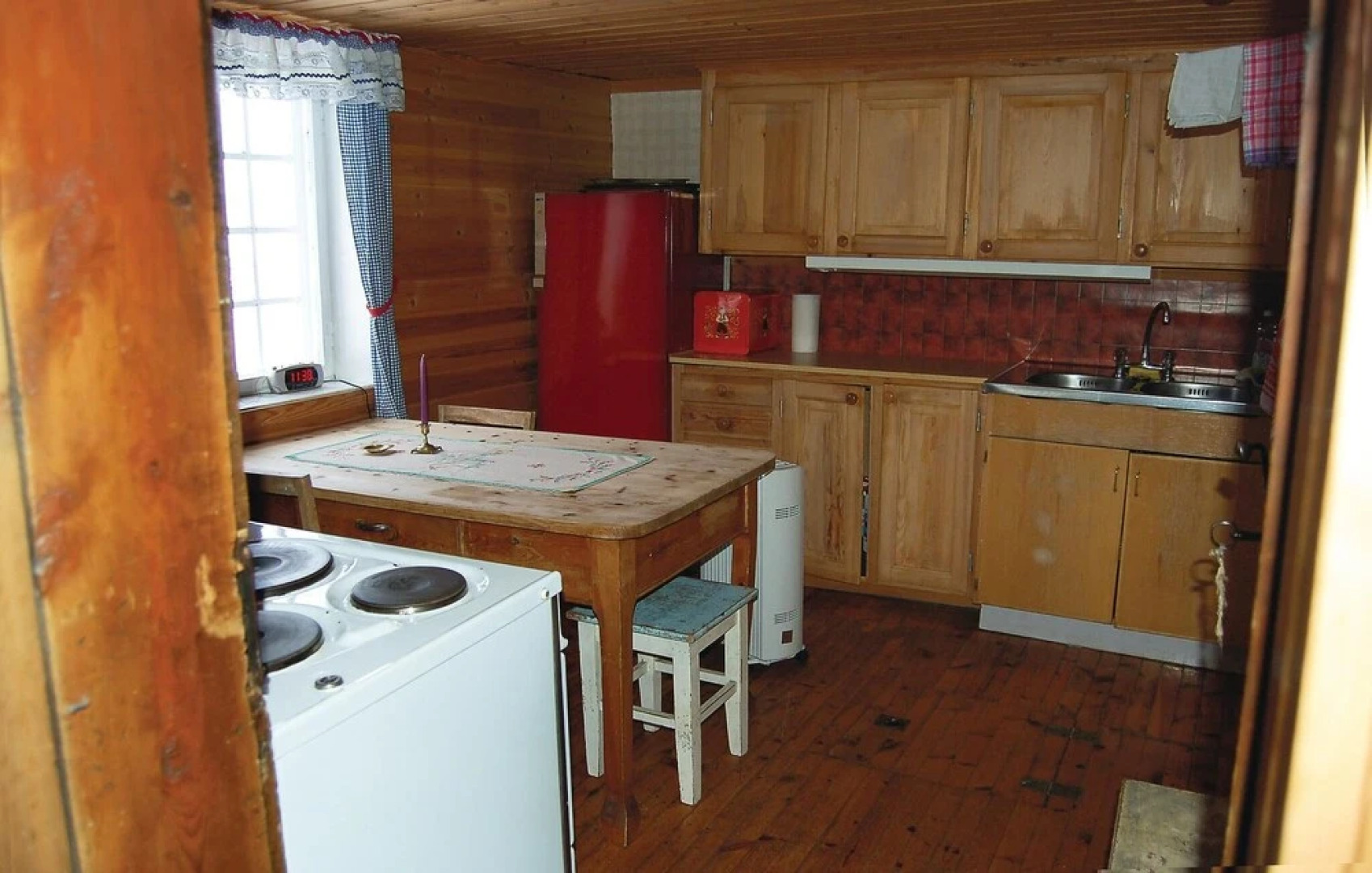 Stunning Home in Hovet With 3 Bedrooms