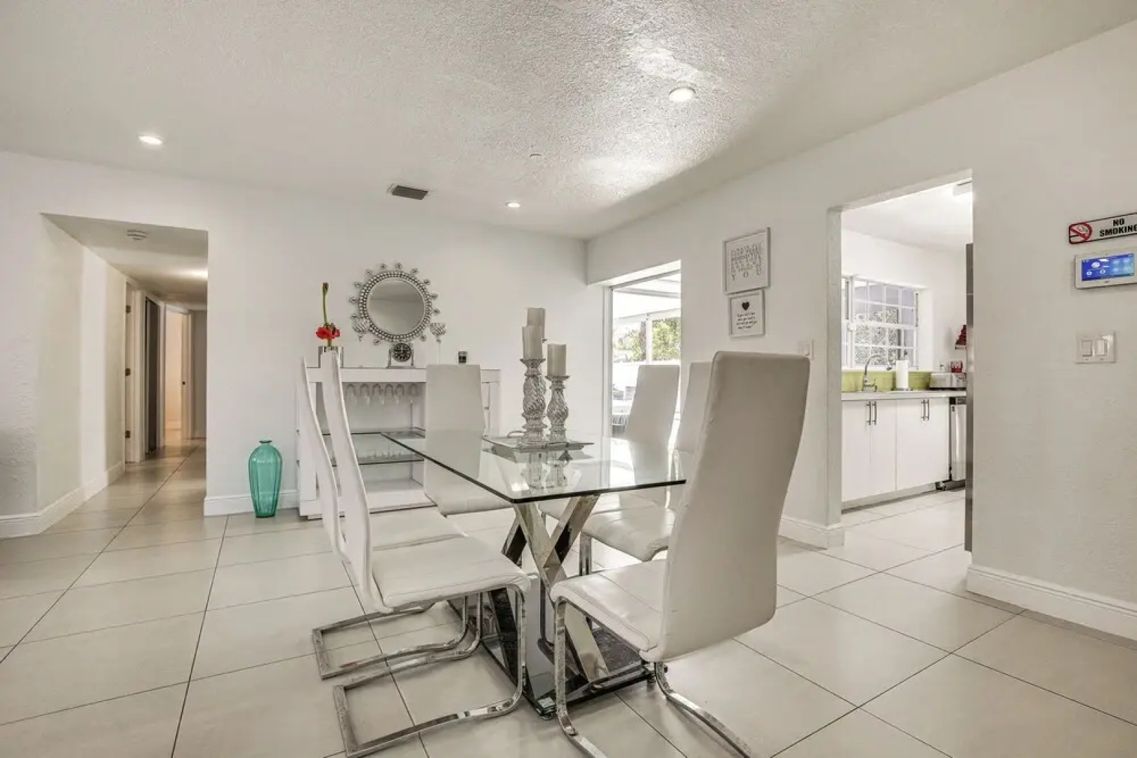 Sun-soaked Home w/ Pool in Lauderdale Lakes!