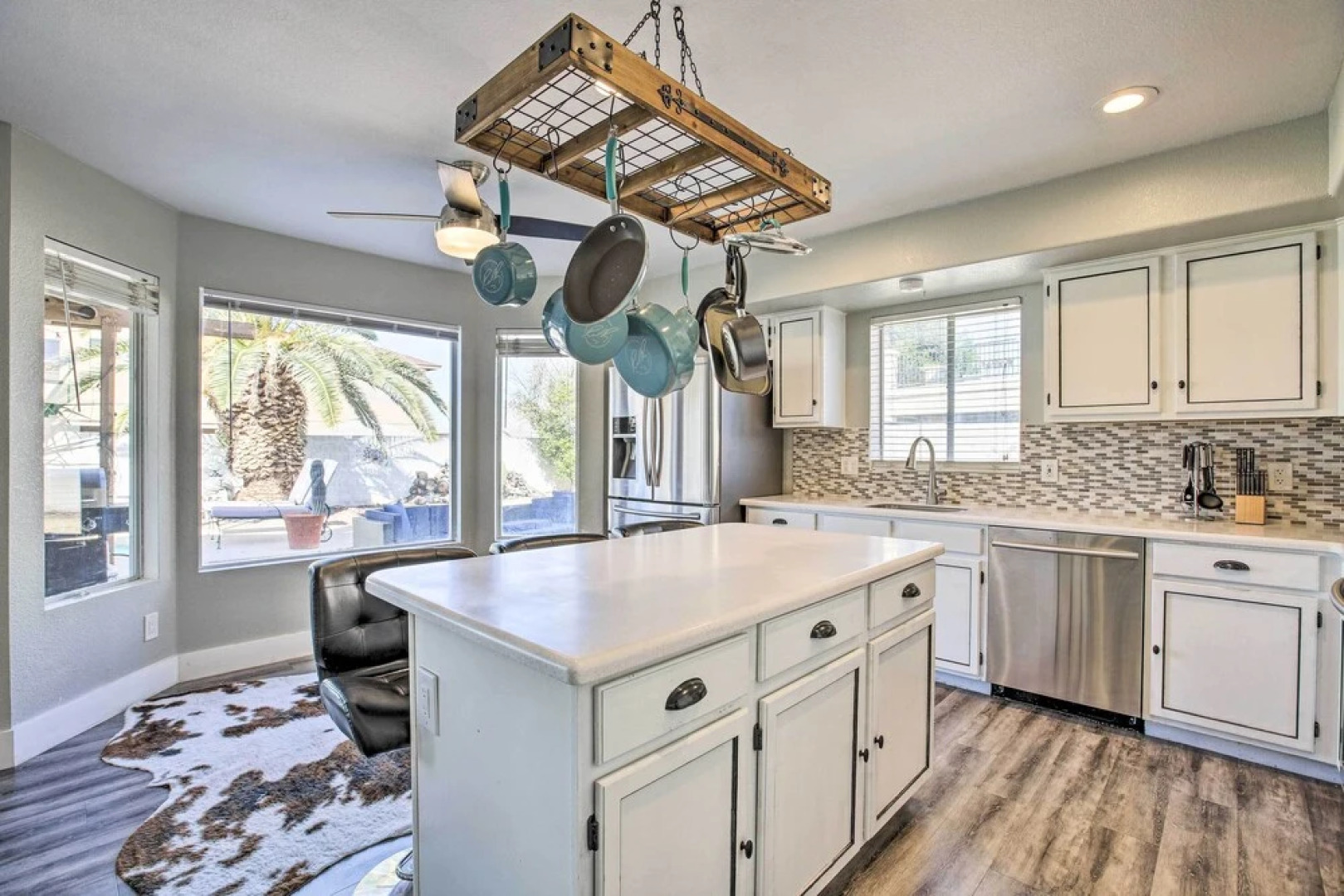 1 Mi to State Farm Stadium: Home w/ Pool & Grill!