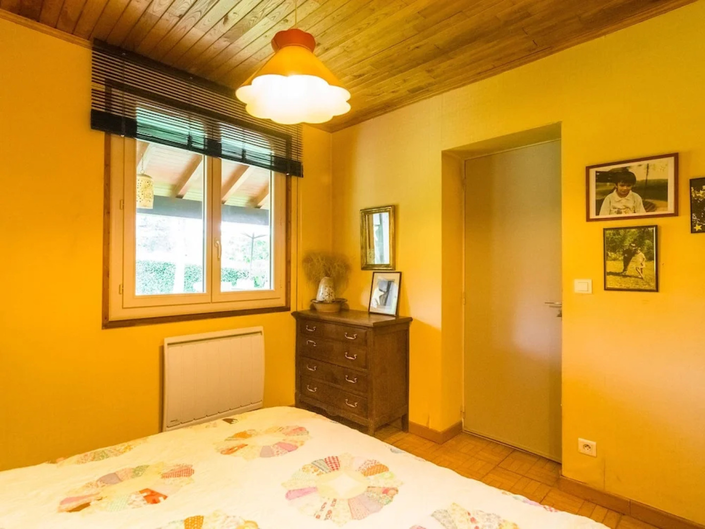 Beautiful Holiday Home in Espere with Swimming Pool