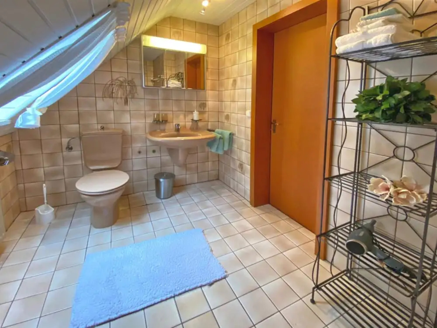 Charming Apartment in Weissenbrunn Near Forest