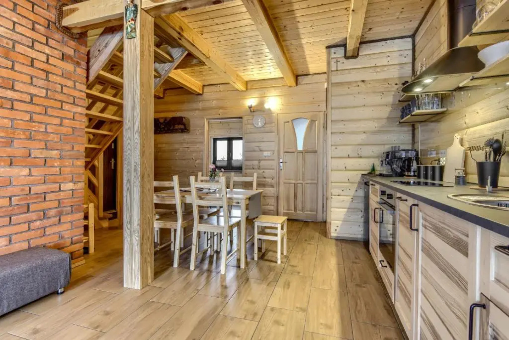 Sielski Spokój Dom z bali Apartamenty całoroczne