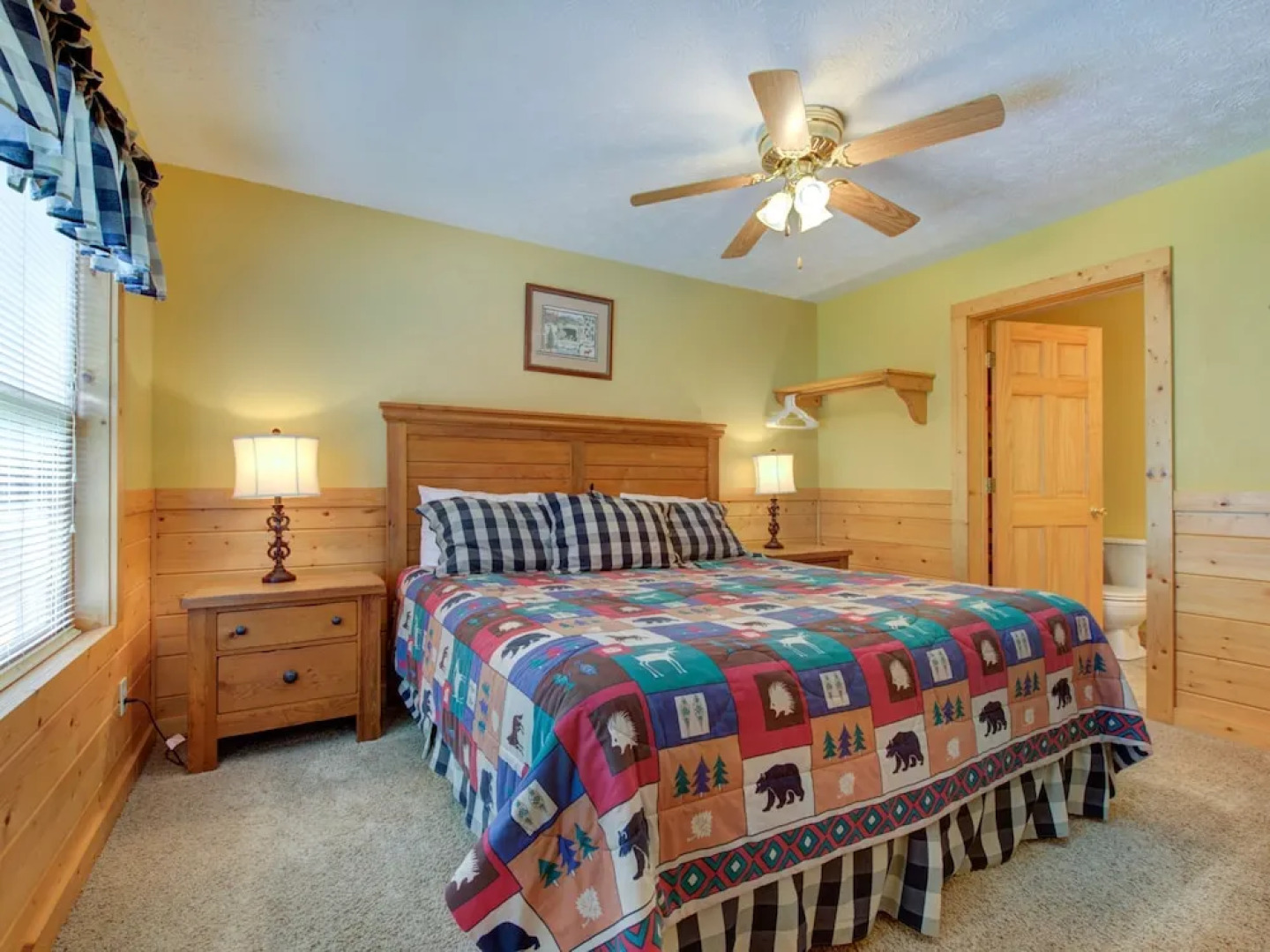 Trails End - Two Bedroom Cabin