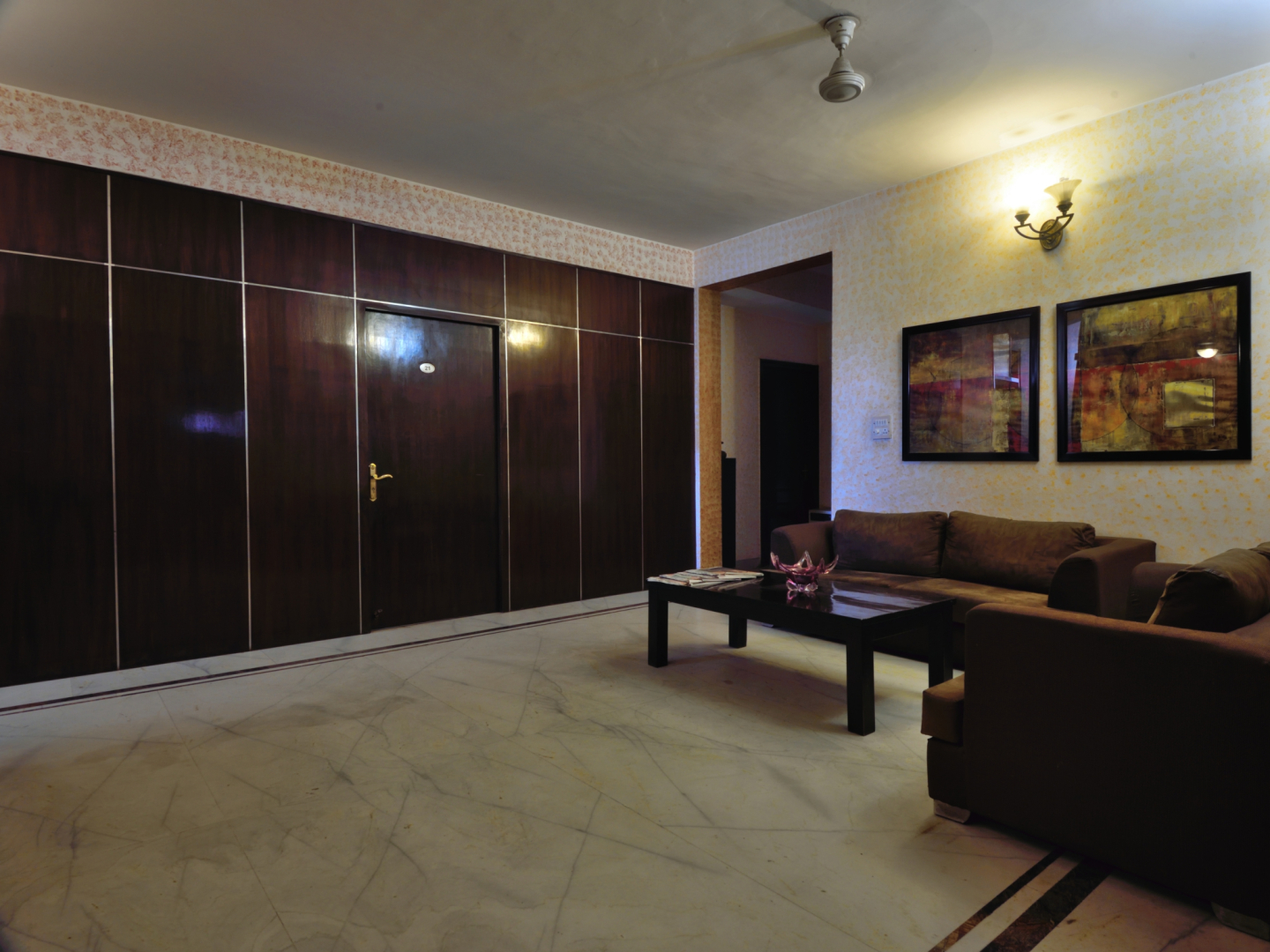 Woodbridge-1 Crossroads