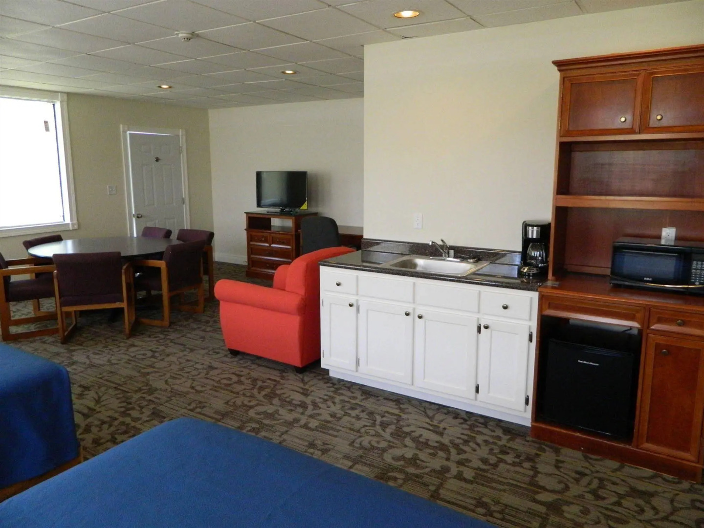 Wisdom Resort & Marina