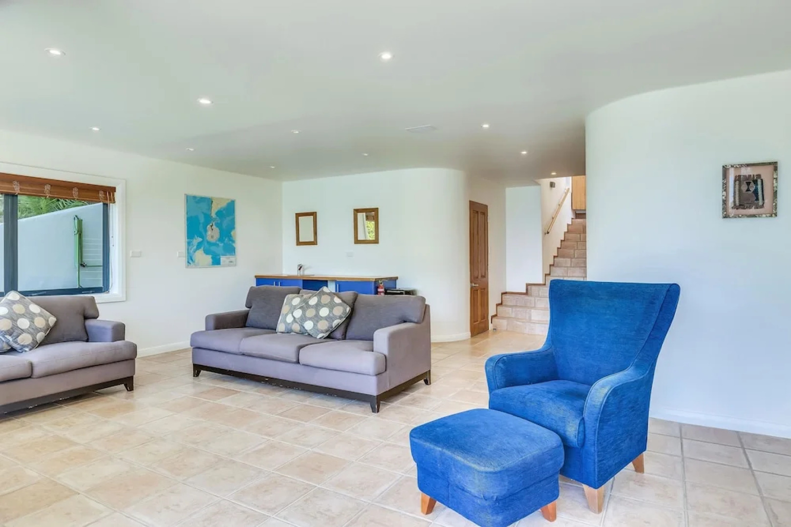 Absolute Beachfront Oneroa