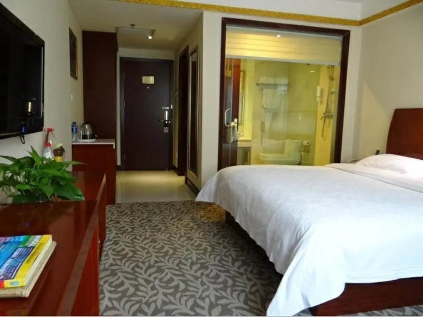 Diyi International Boutique Hotel