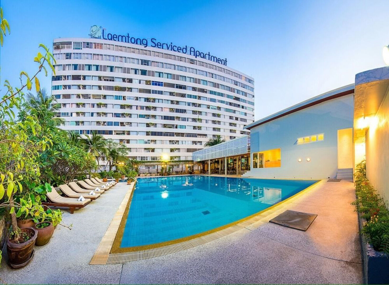 Laemtong Service Apartment