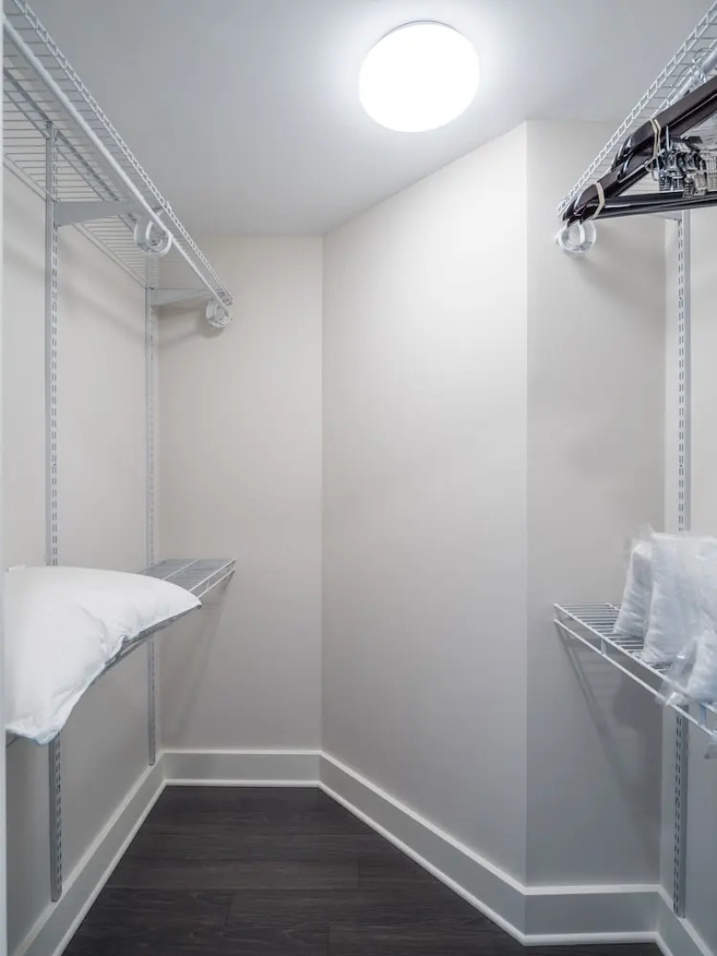 Global Luxury Suites at Bethesda Metro