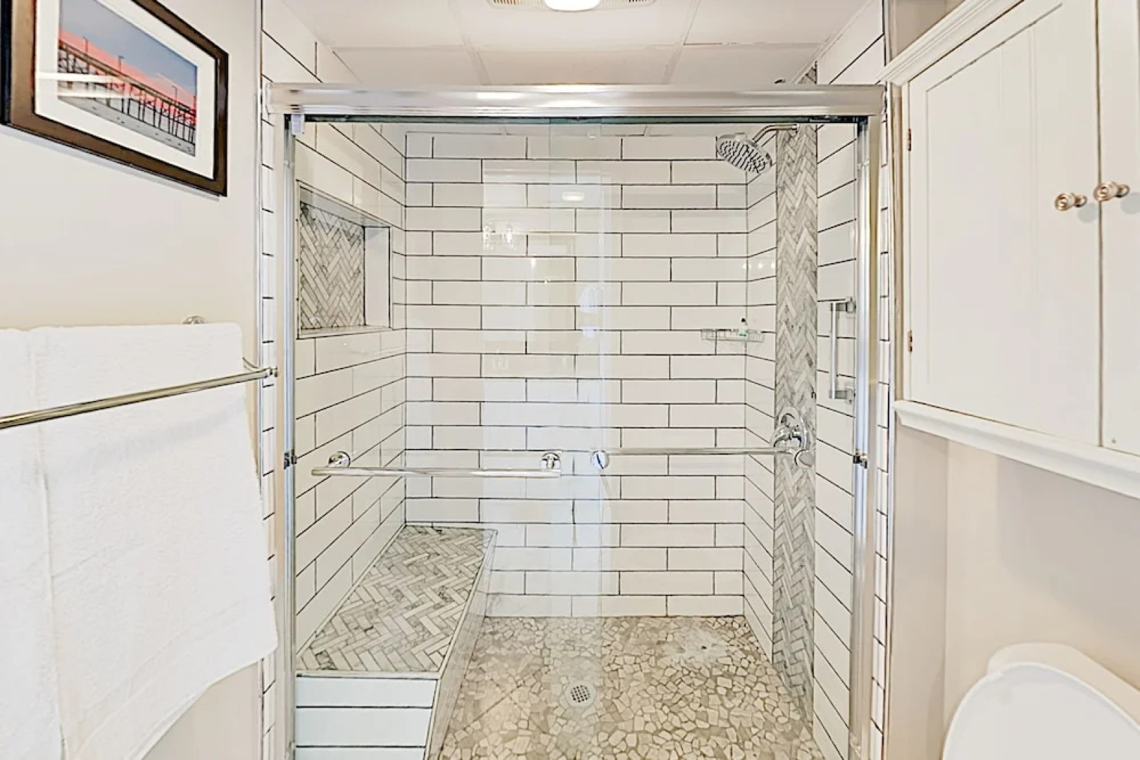 New Listing! Beachfront Perch W/ Sparkling Pool 2 Bedroom Condo