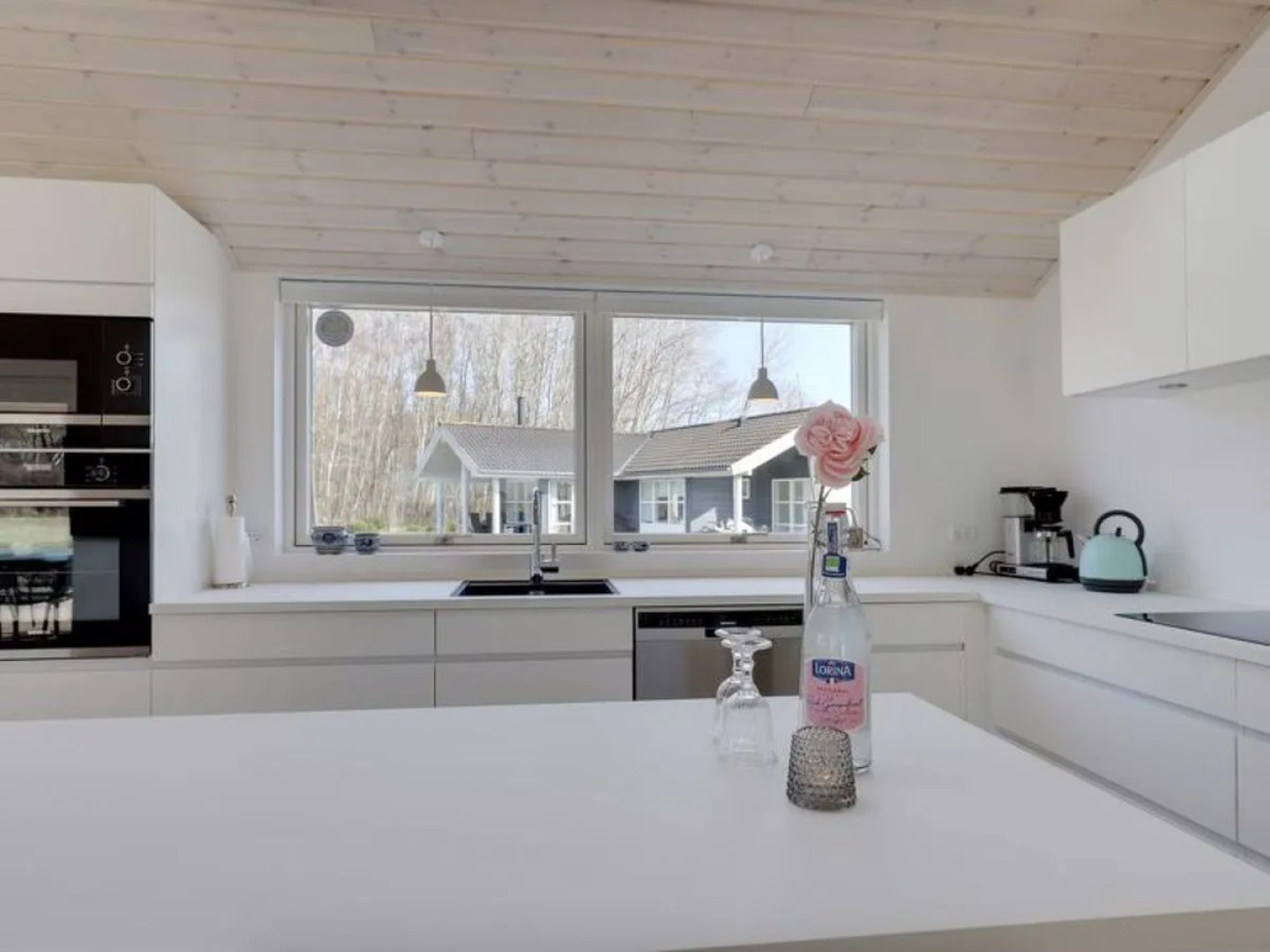 "Sanja" - 350m from the sea in Bornholm