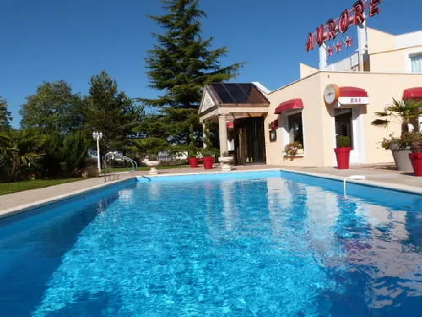 Citôtel Aurore Bourges Nord - Saint Doulchard