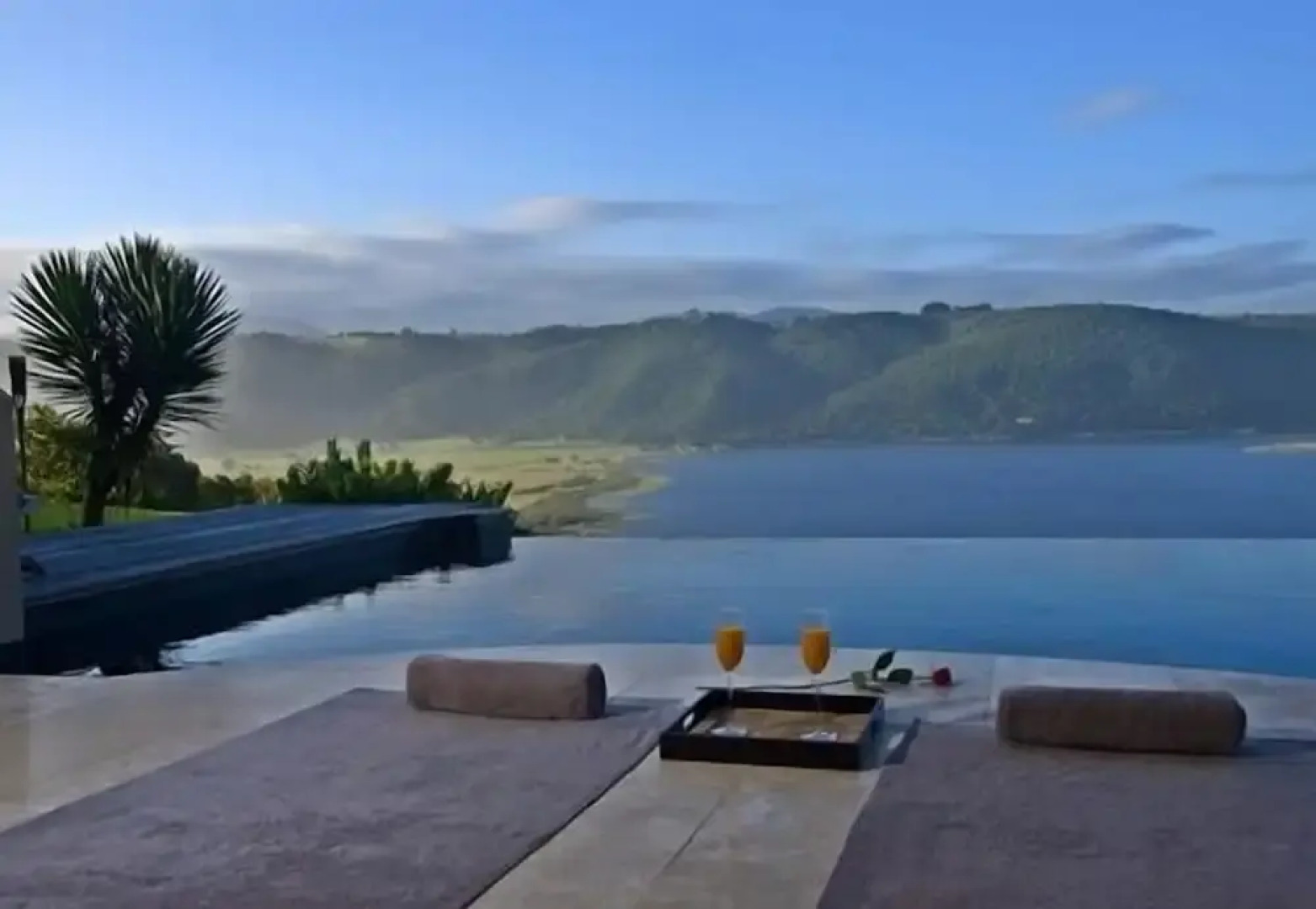 Lodge On The Lake and Wellness Spa