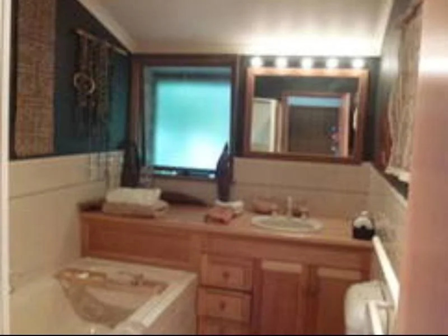 Birdwing Bed and Breakfast