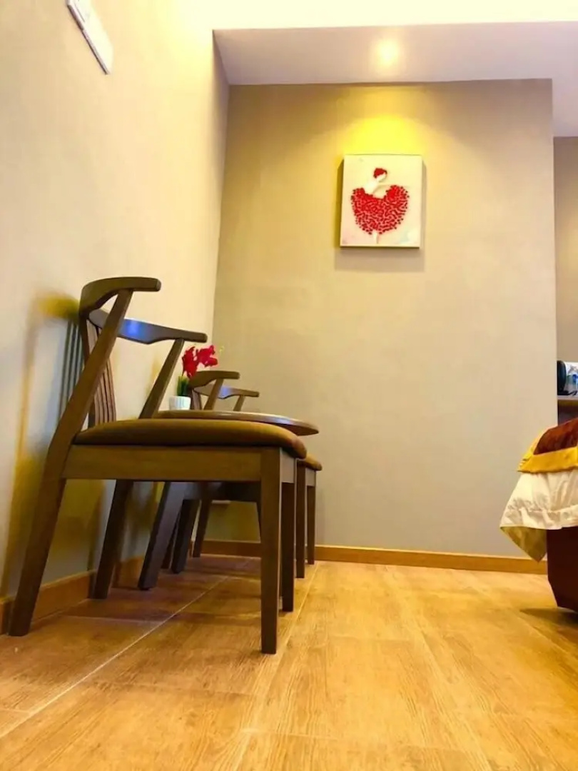 Red City Hotel