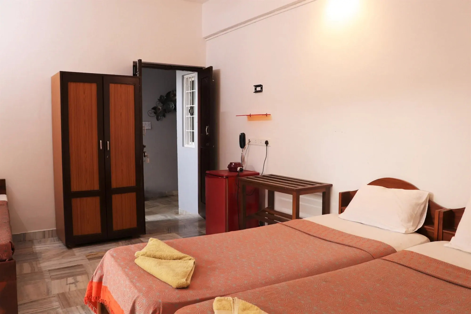 Peravel Beach Holiday Home