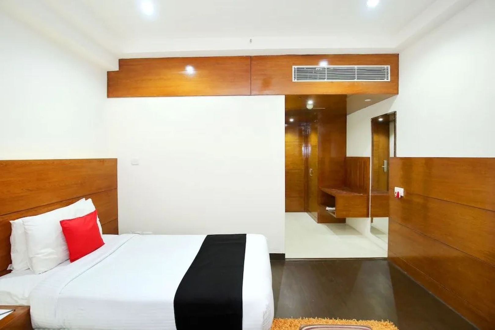 Capital O 4004 I-Square