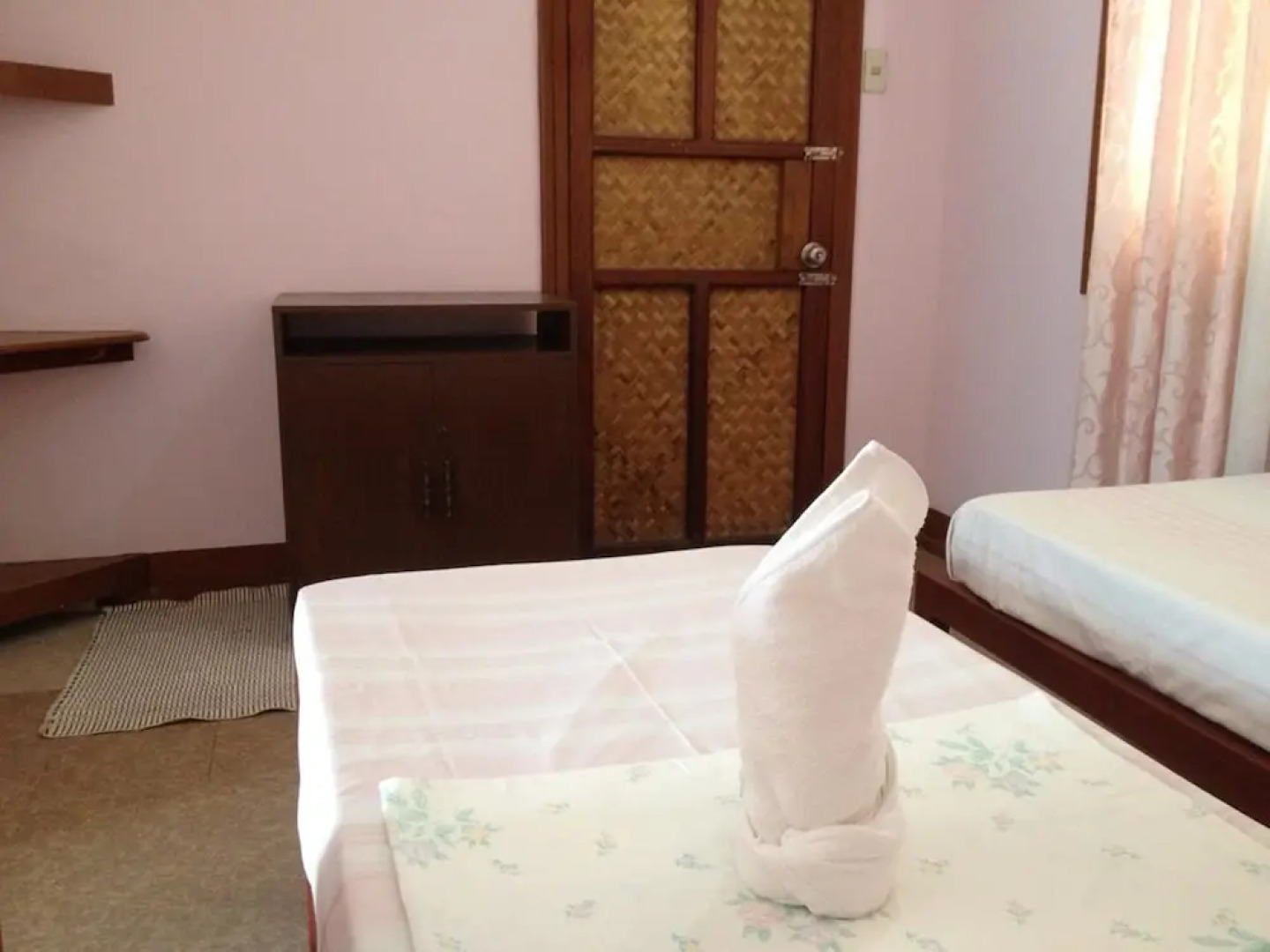 Peria Seafront Pensione