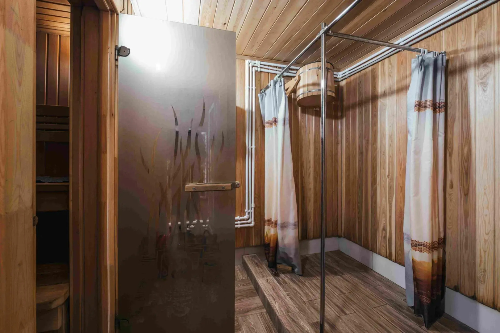 Дом в кедрах