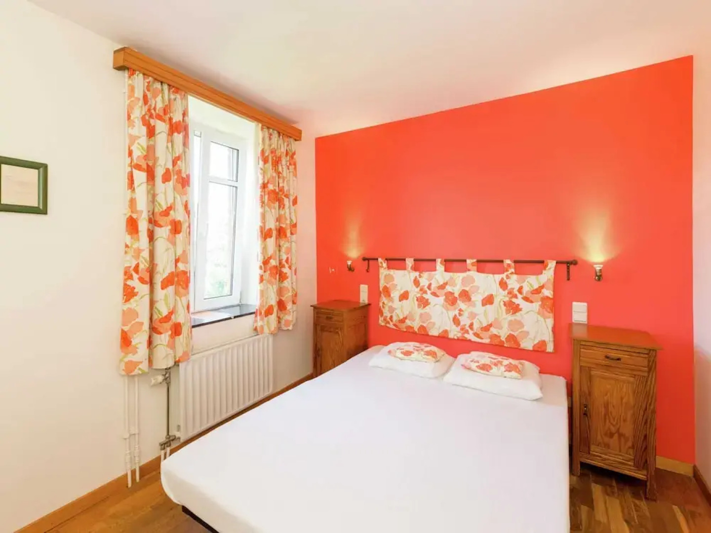 Cottage in Ferrieres With Sauna & Garden