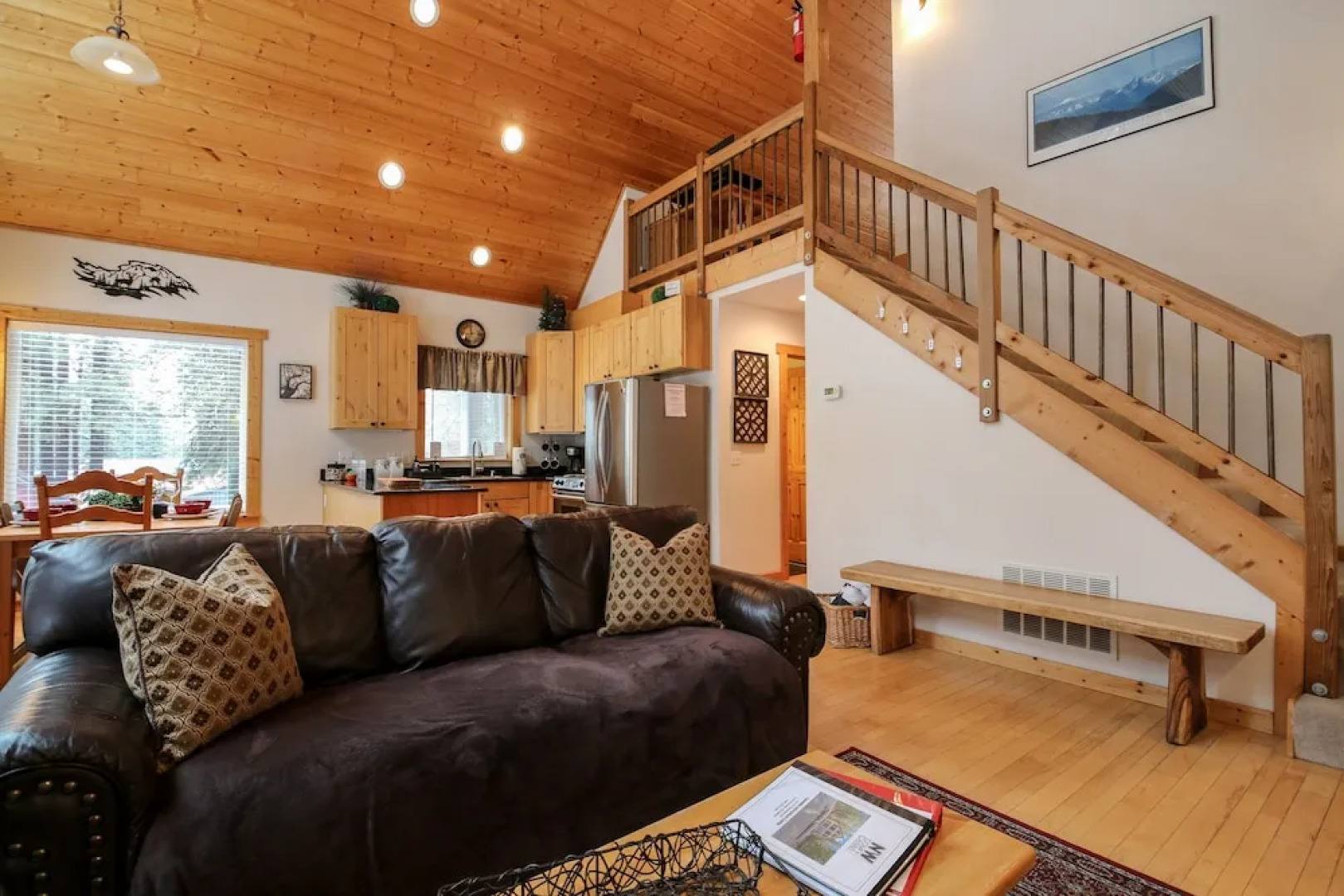 Cascades Adventure Cabin 2 Bedroom Home by NW Comfy Cabins by RedAwning