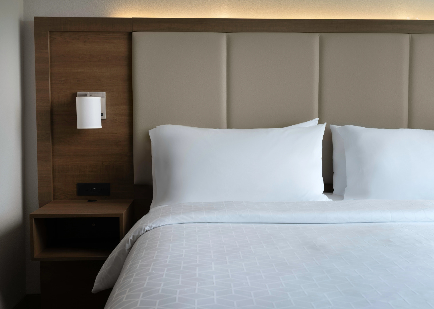 Holiday Inn Express & Suites Olive Branch by IHG