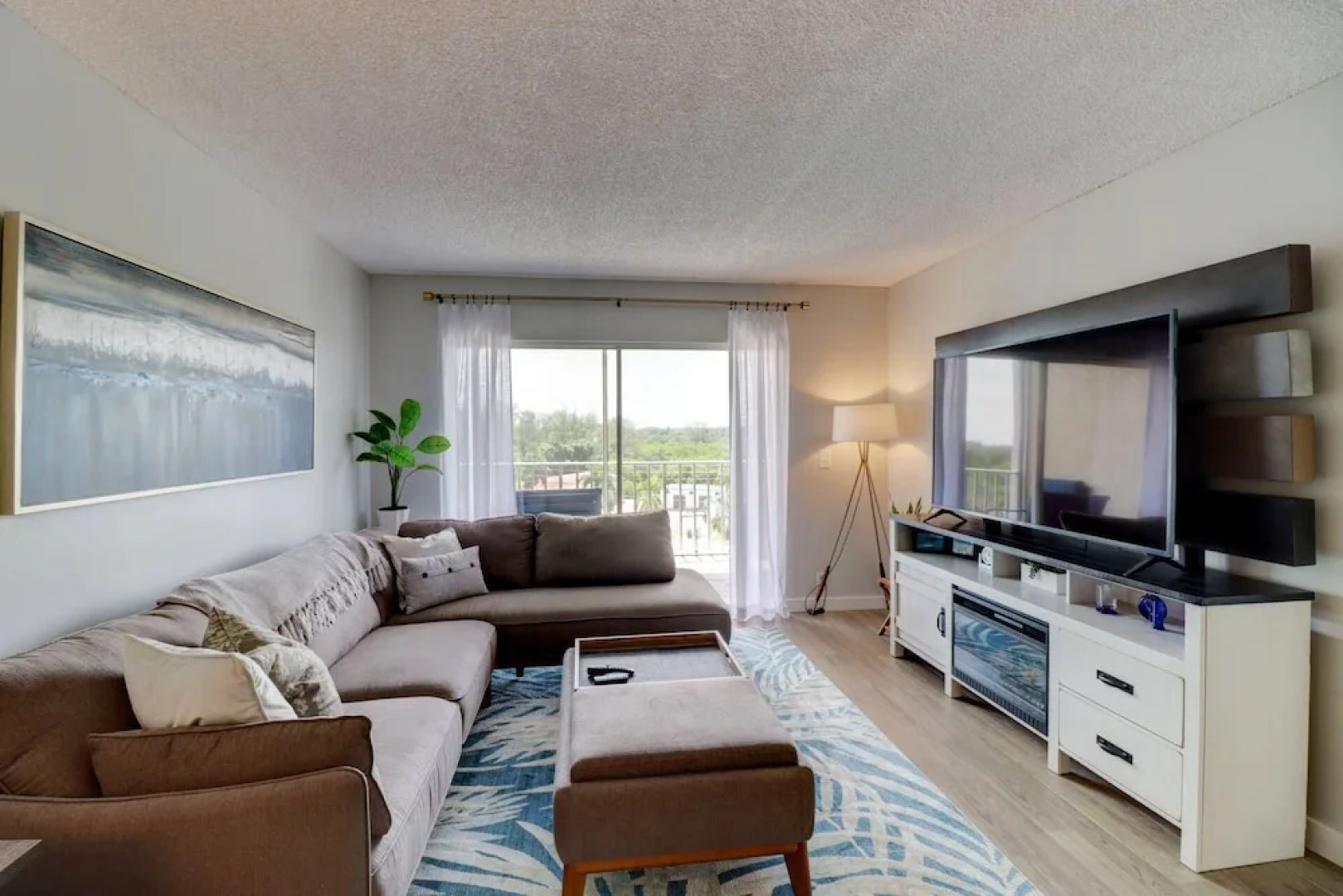 Palm Beach Landings A606