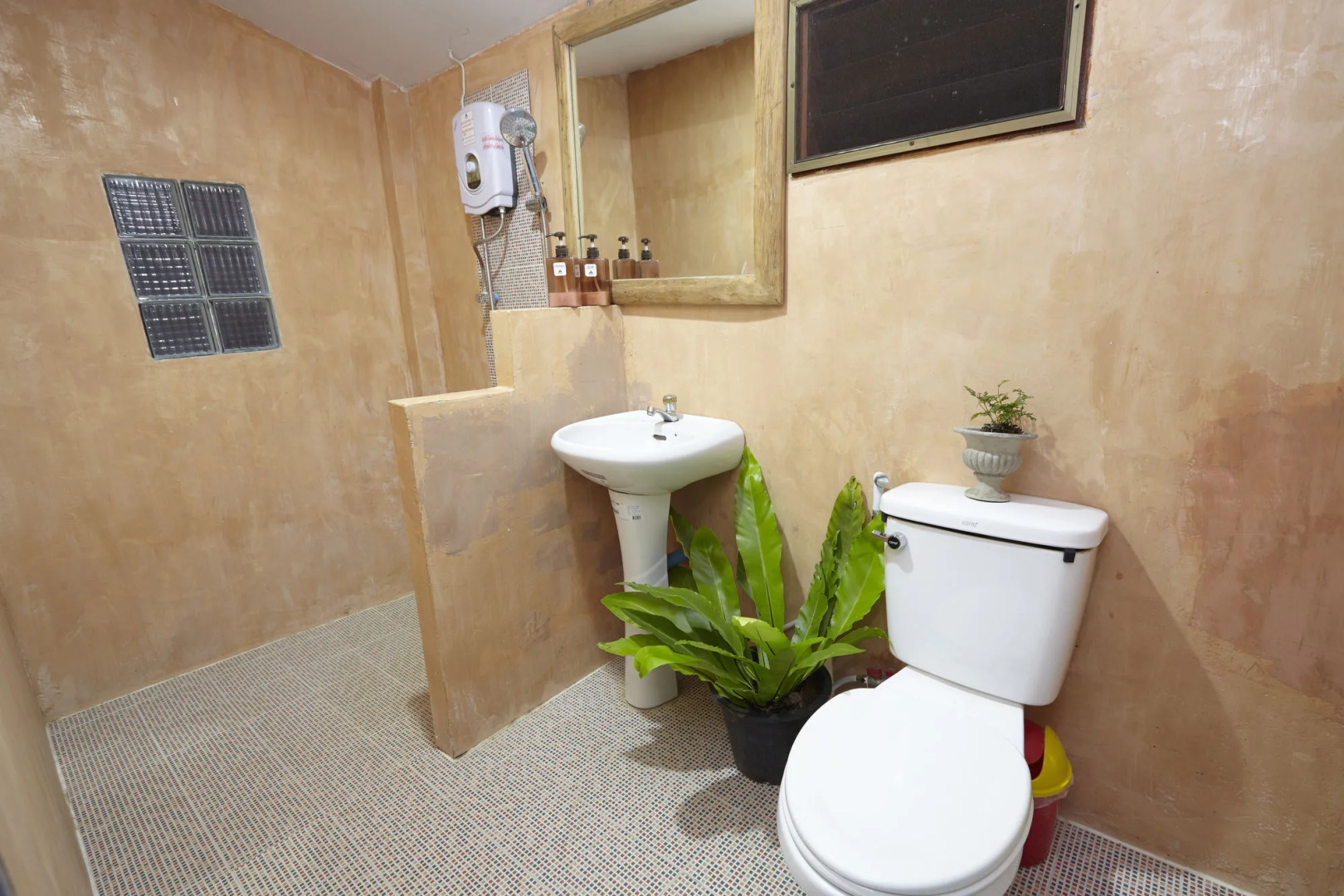 House of Love at Pai