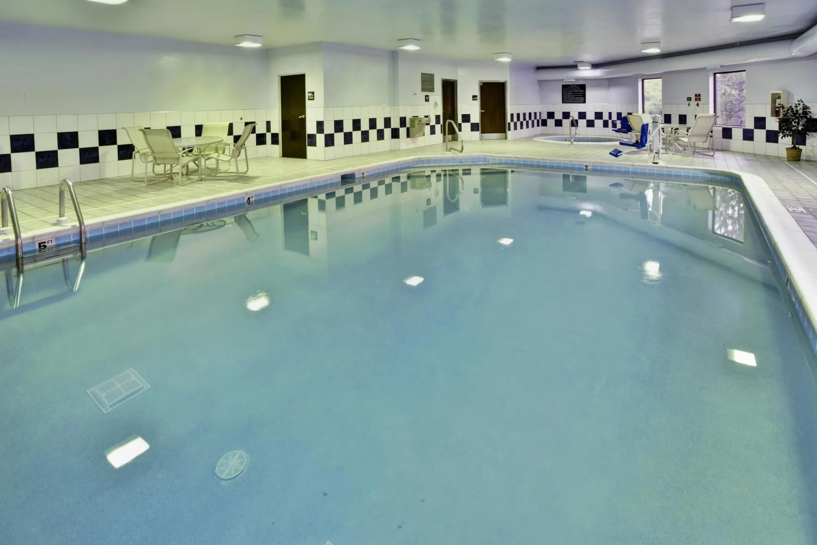 Hampton Inn Cincinnati Airport - North