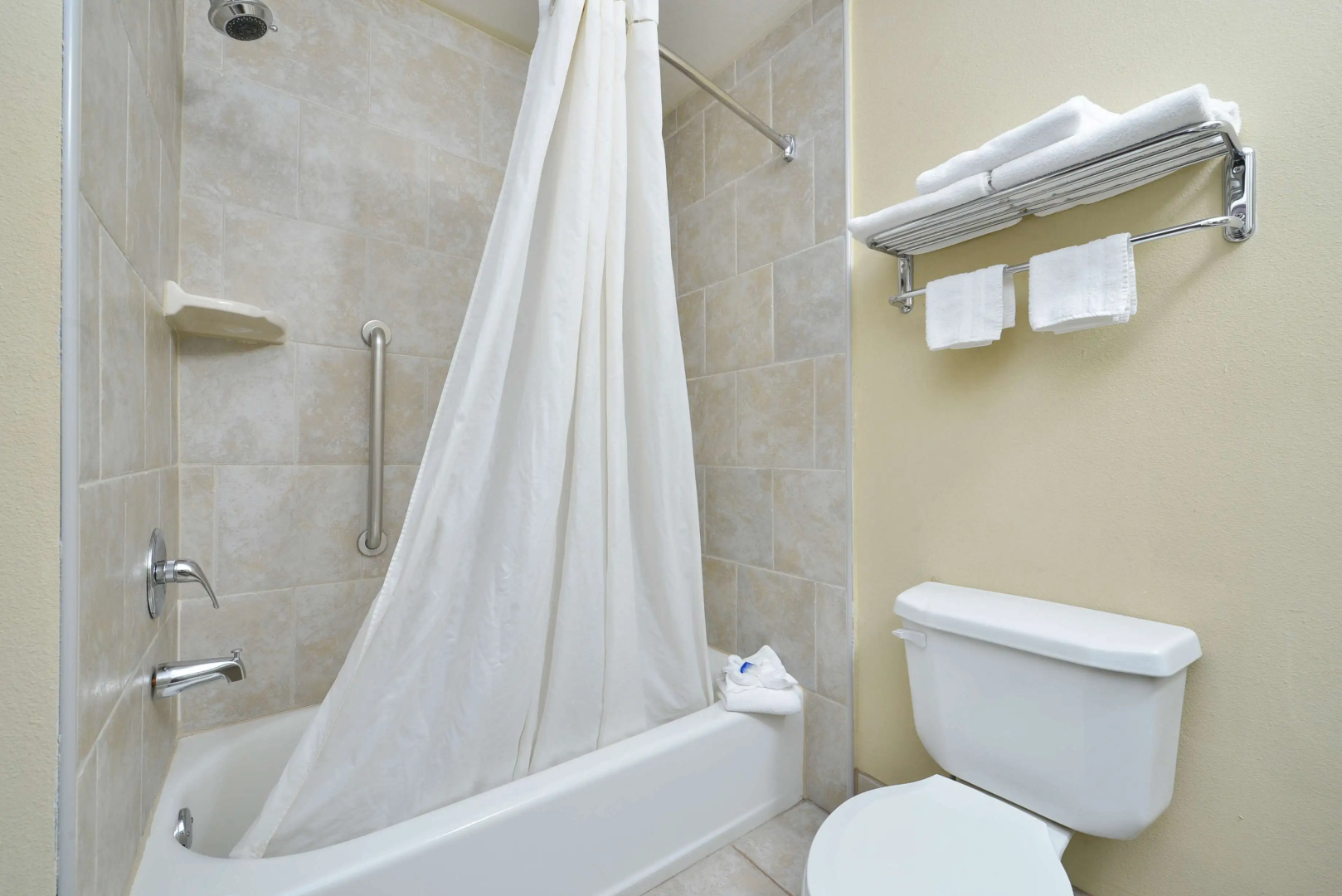 Best Western Plus Burleson Inn & Suites