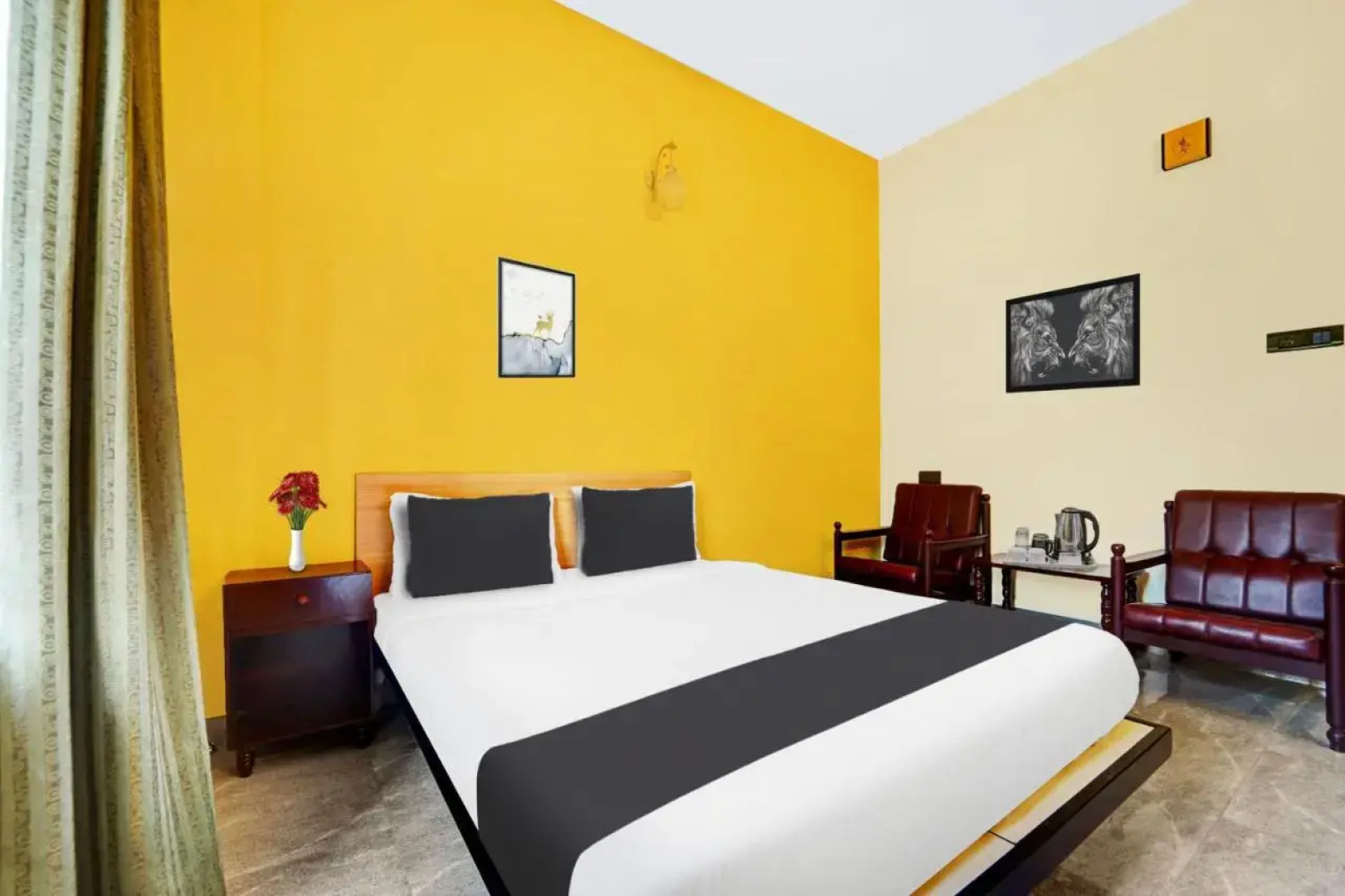 OYO Flagship 75052 Kuku Residency