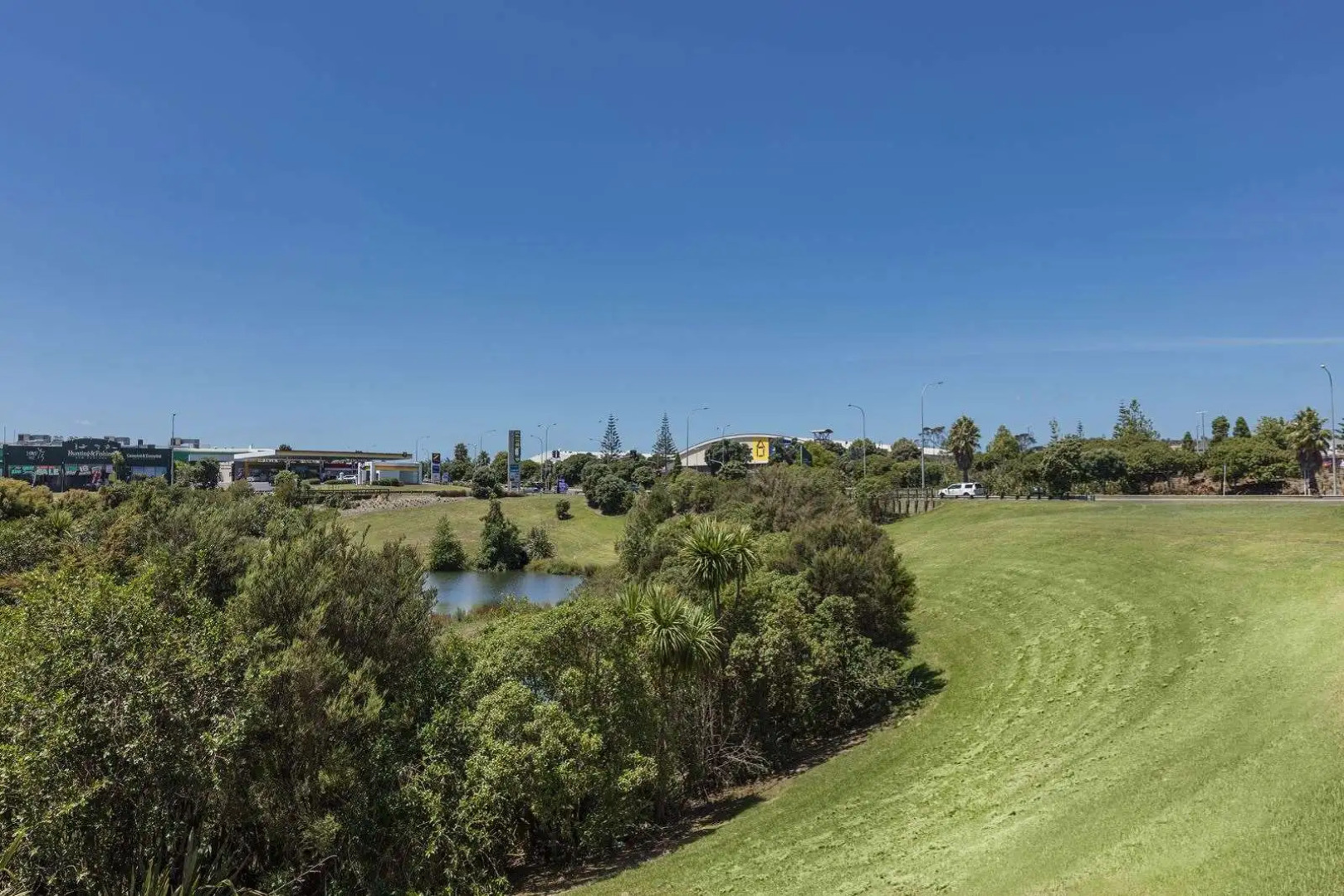 Waldorf Newhaven Apartments