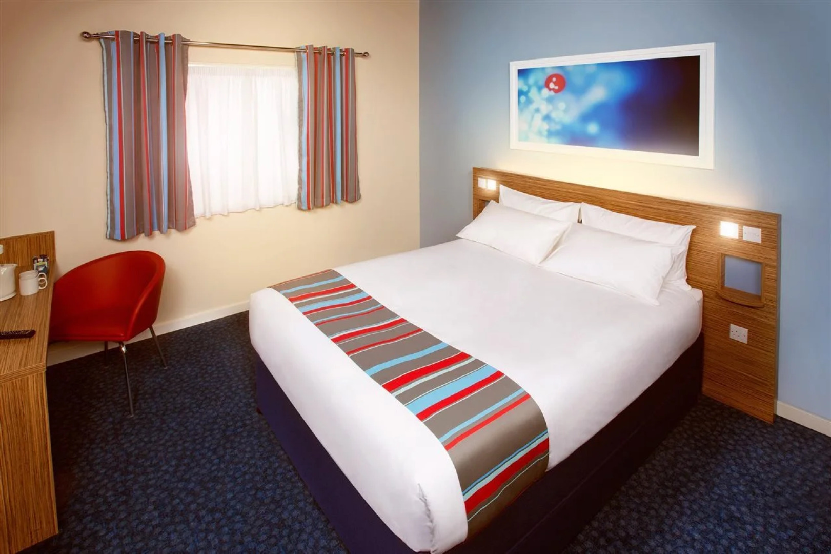 Travelodge Llanelli Cross Hands