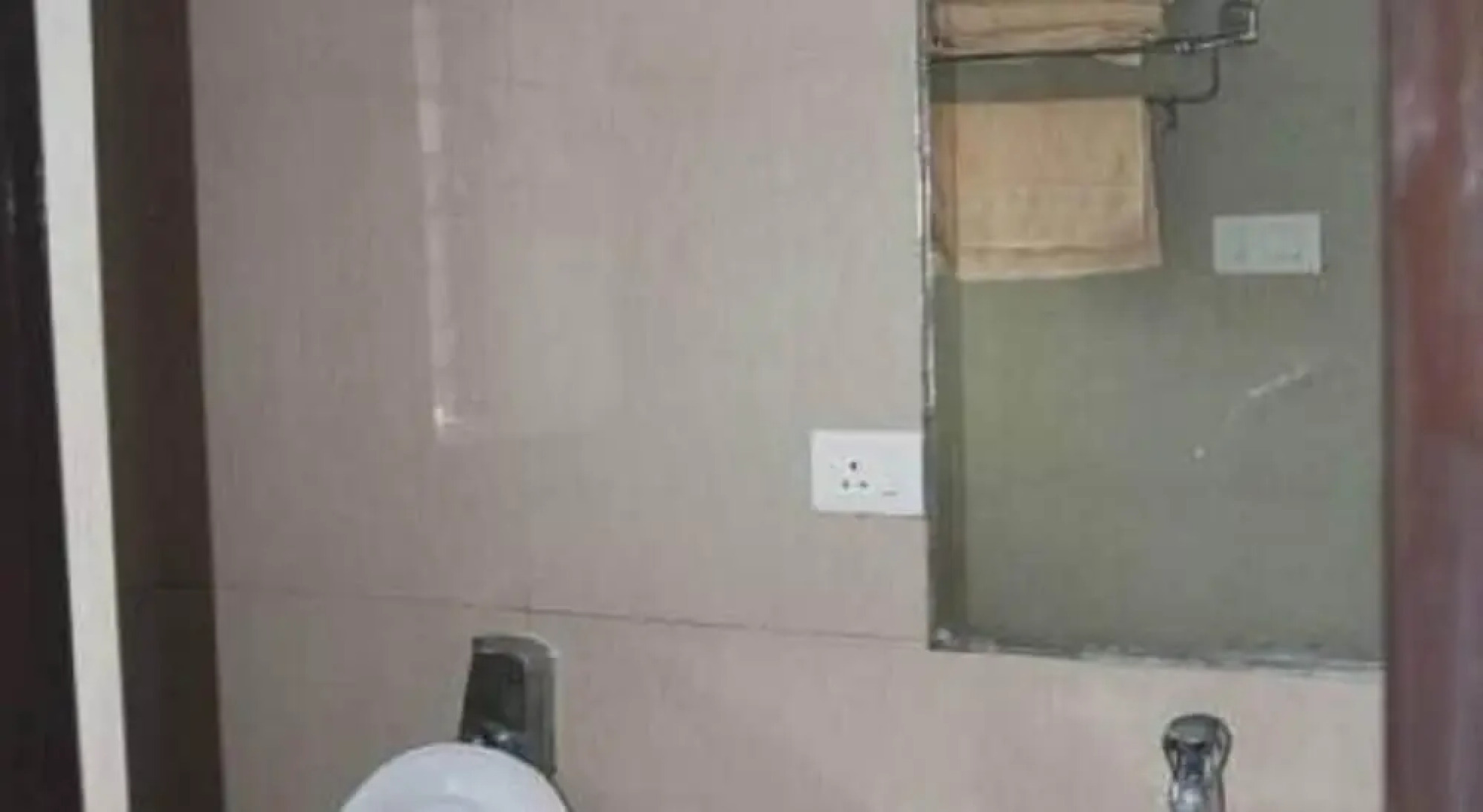 Tisha Apartment Hotel