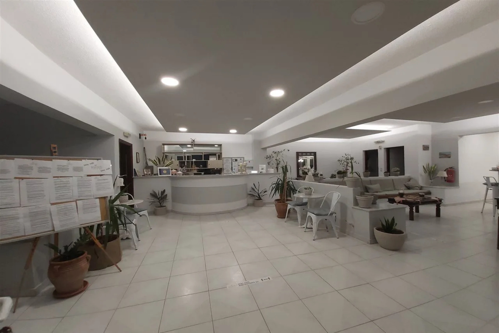 Kasteli Studios & Apartments