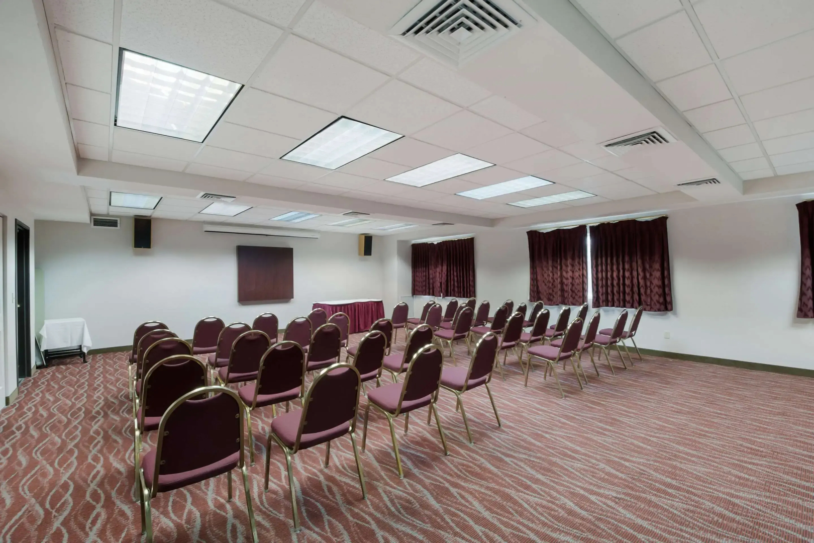 Quality Inn Grand Suites Bellingham